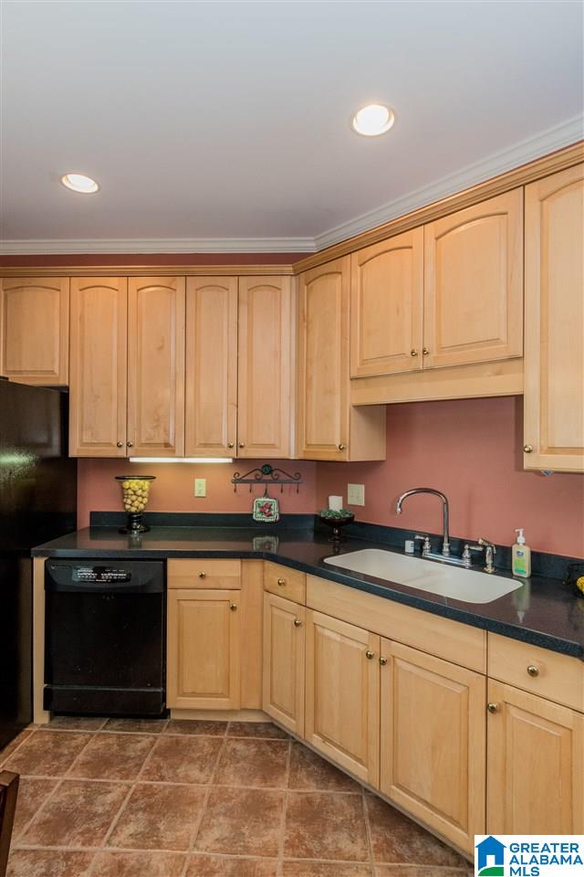 465 North Lake Road Birmingham, AL 35242 - Photo 14 of 35