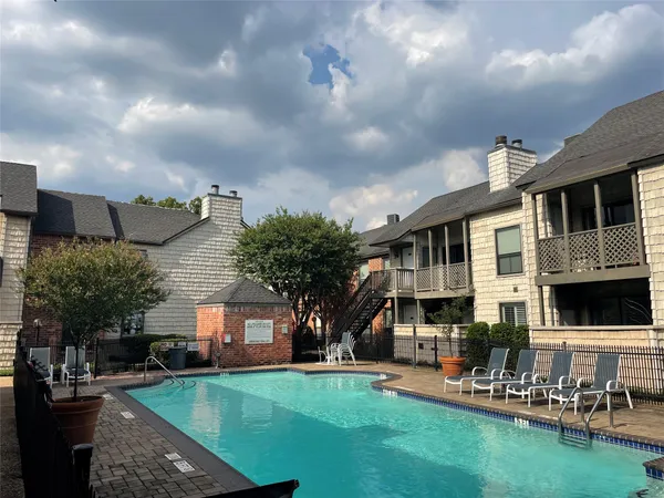 $175,000 | 2829 Timmons Lane, Unit 215, Houston, TX 77027