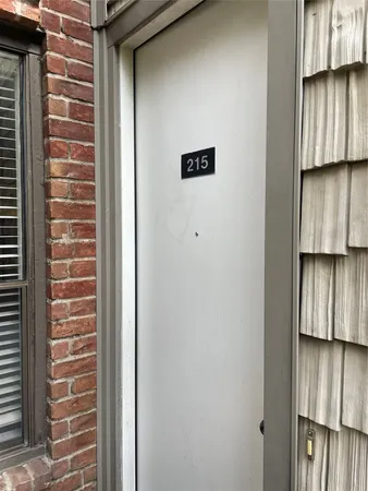 $175,000 | 2829 Timmons Lane, Unit 215, Houston, TX 77027