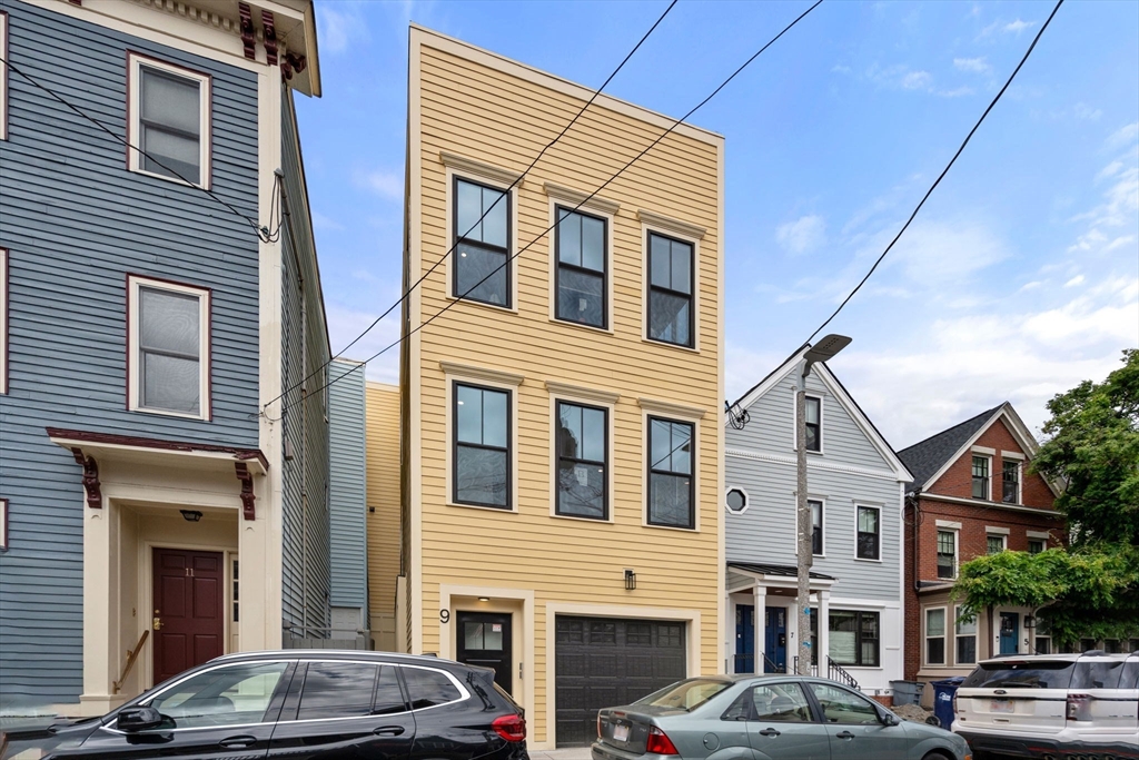 9 Russell Street, Unit PH Boston, MA 02129 - Photo 22 of 23