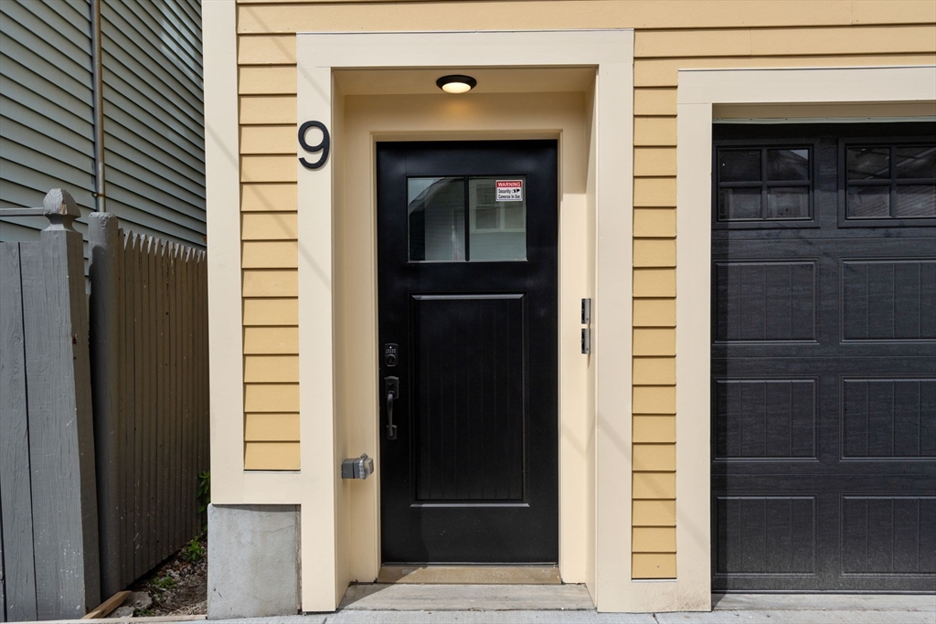 9 Russell Street, Unit PH Boston, MA 02129 - Photo 23 of 23