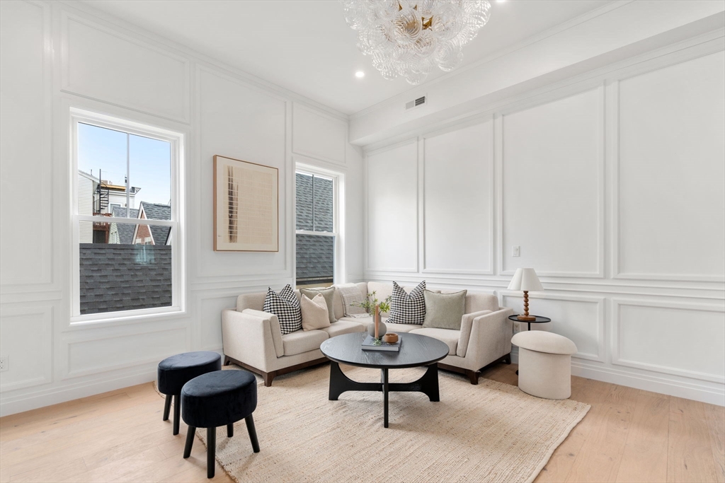 9 Russell Street, Unit PH Boston, MA 02129 - Photo 10 of 23