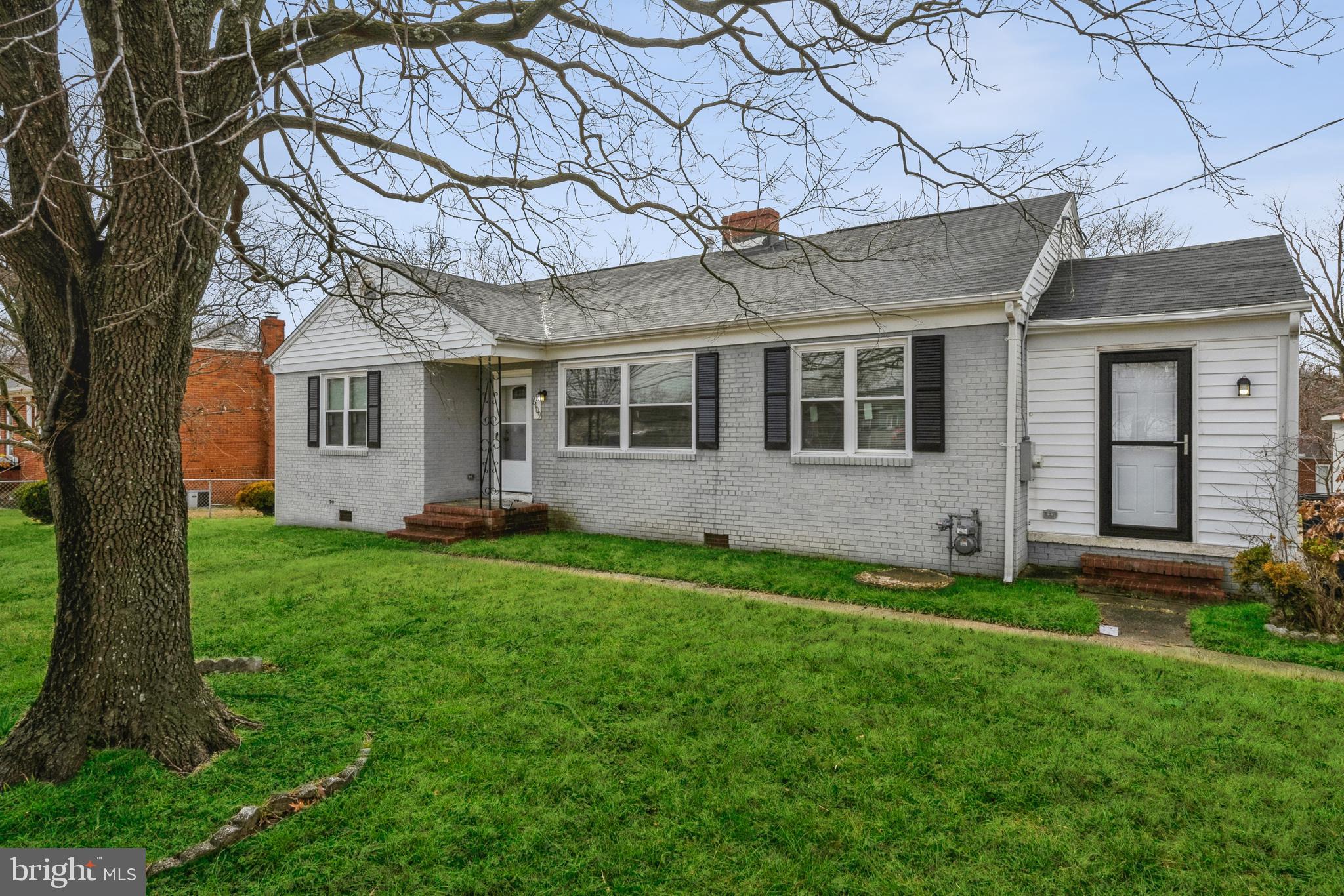 6109 Auth Road Suitland, MD 20746 - Photo 2 of 26 Gallery Image 2