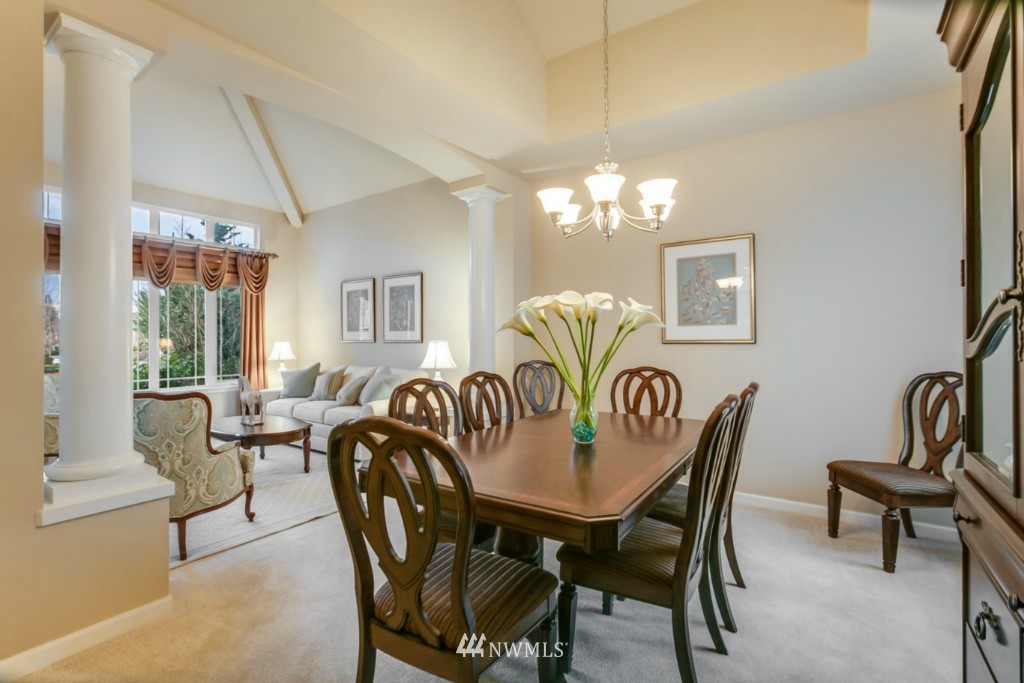 16623 Southeast 162nd Street Renton, WA 98058 - Photo 5 of 20 Gallery Image 5