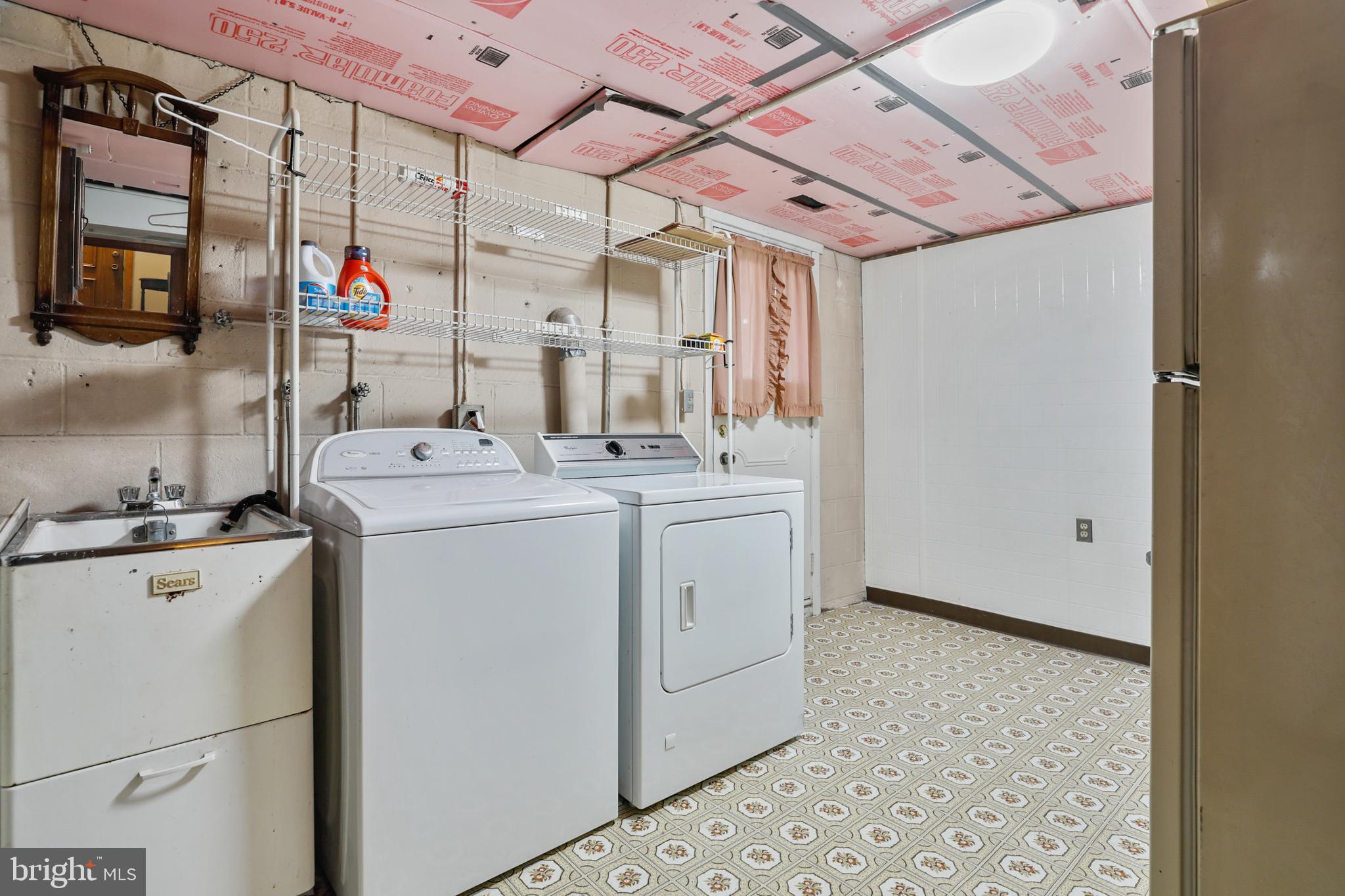 1330 Spring Avenue Rosedale, MD 21237 - Photo 18 of 26 Laundry/Utility Rm with walkout to the Backyard,