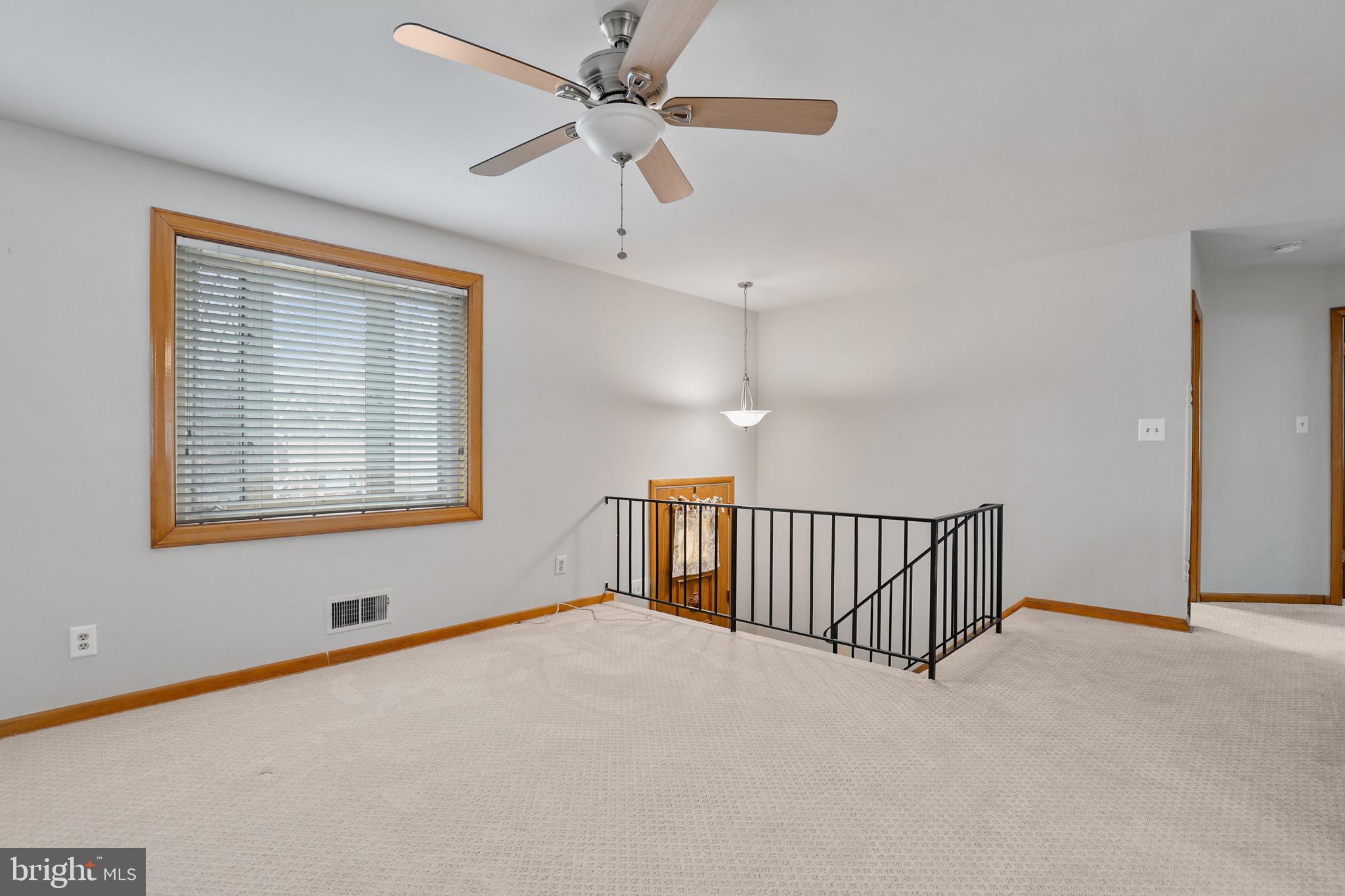 1330 Spring Avenue Rosedale, MD 21237 - Photo 3 of 26 Lots of Sunlight through the Bay Window.