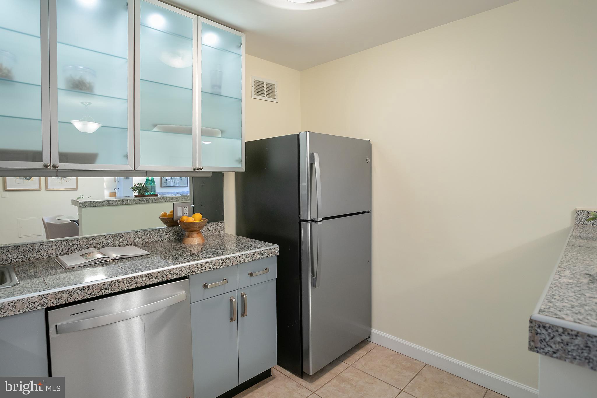 2829 Connecticut Avenue Northwest, Unit 103 Washington, DC 20008 - Photo 11 of 33