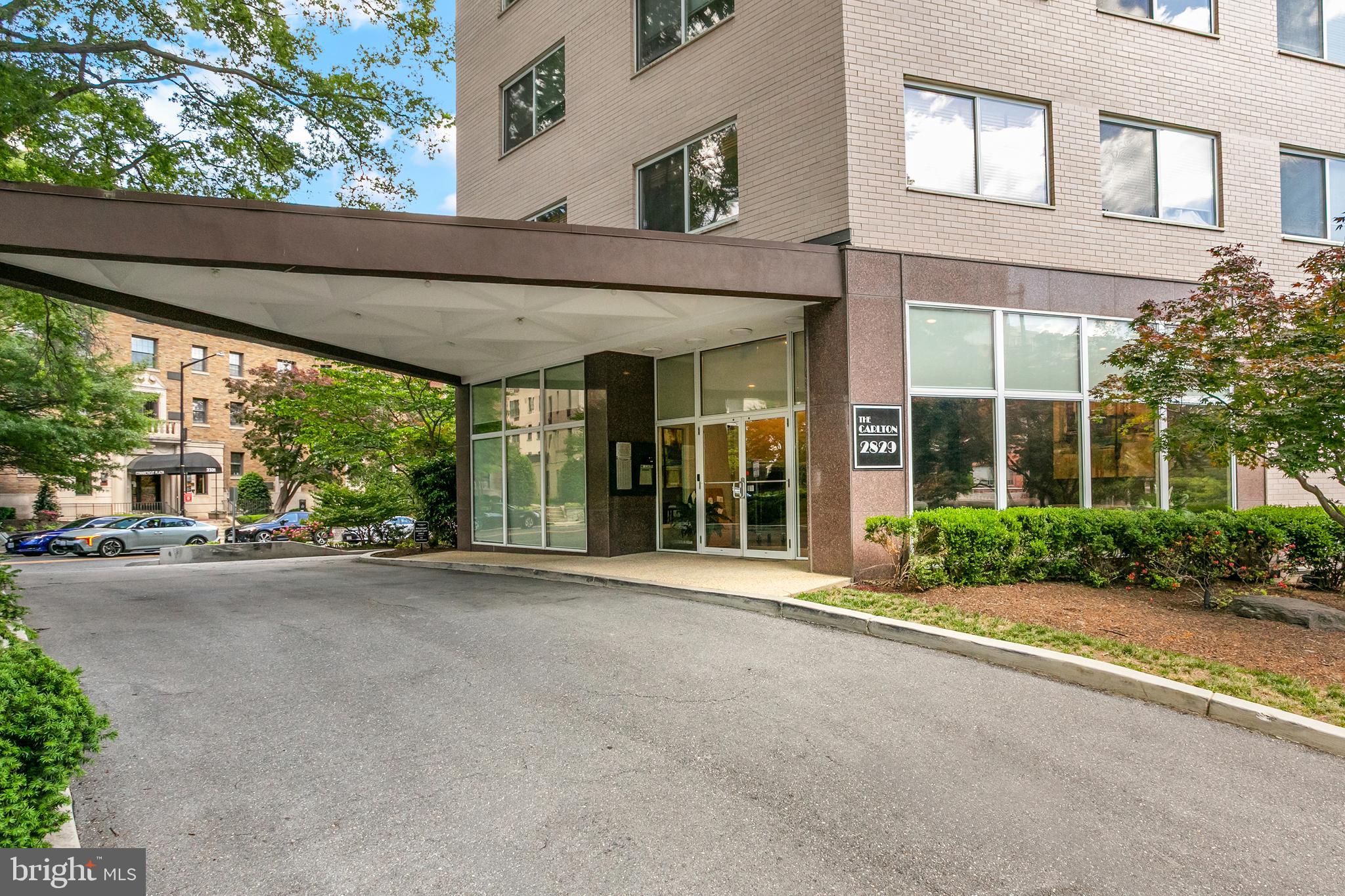 2829 Connecticut Avenue Northwest, Unit 103 Washington, DC 20008 - Photo 26 of 33 Building Facade
