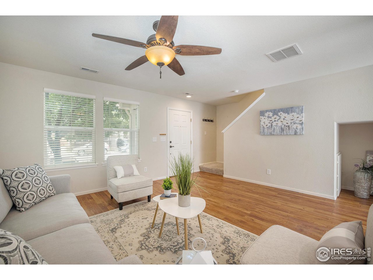 10434 Lower Ridge Road Longmont, CO 80504 - Photo 5 of 29 Gallery Image 5