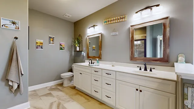 $539,900 | 5167 Vinnie Dell Drive, Chapel Hill, TN 37034