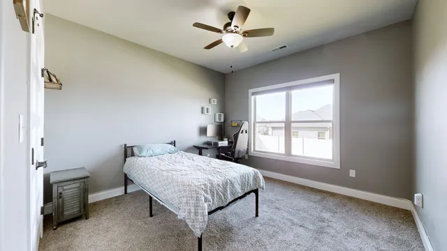 $539,900 | 5167 Vinnie Dell Drive, Chapel Hill, TN 37034