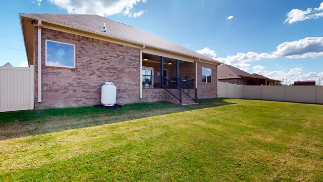 $539,900 | 5167 Vinnie Dell Drive, Chapel Hill, TN 37034