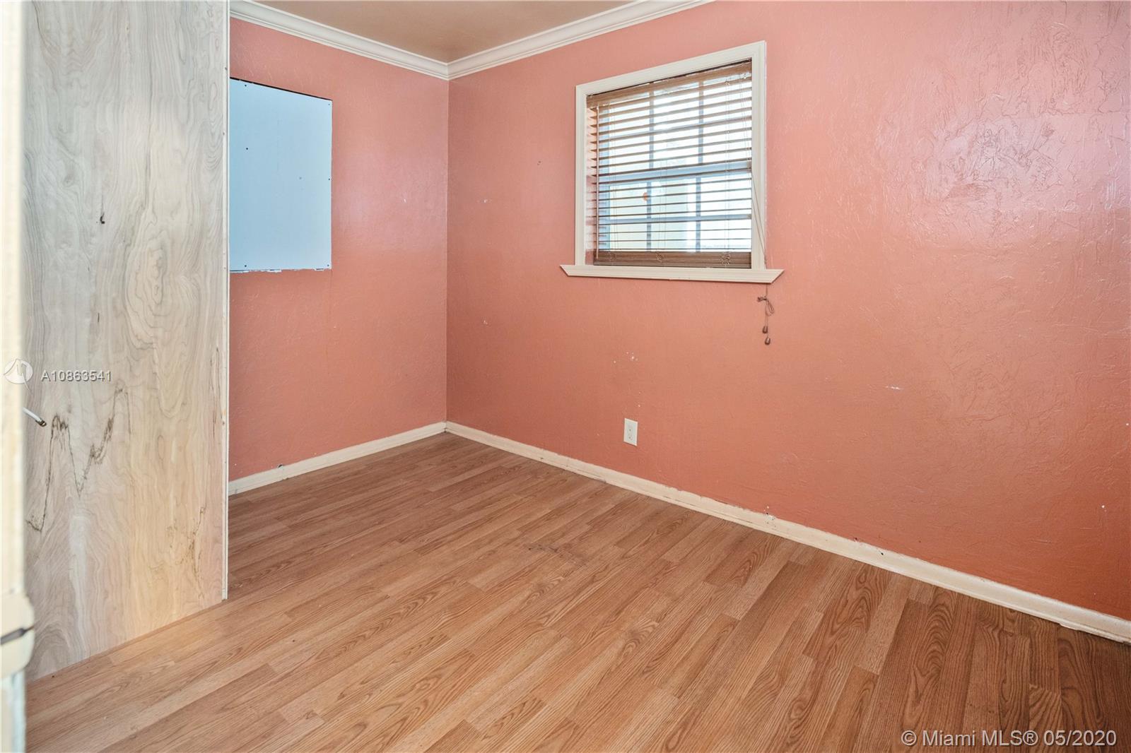 1079 West 26th Street Riviera Beach, FL 33404 - Photo 13 of 28 Gallery Image 13
