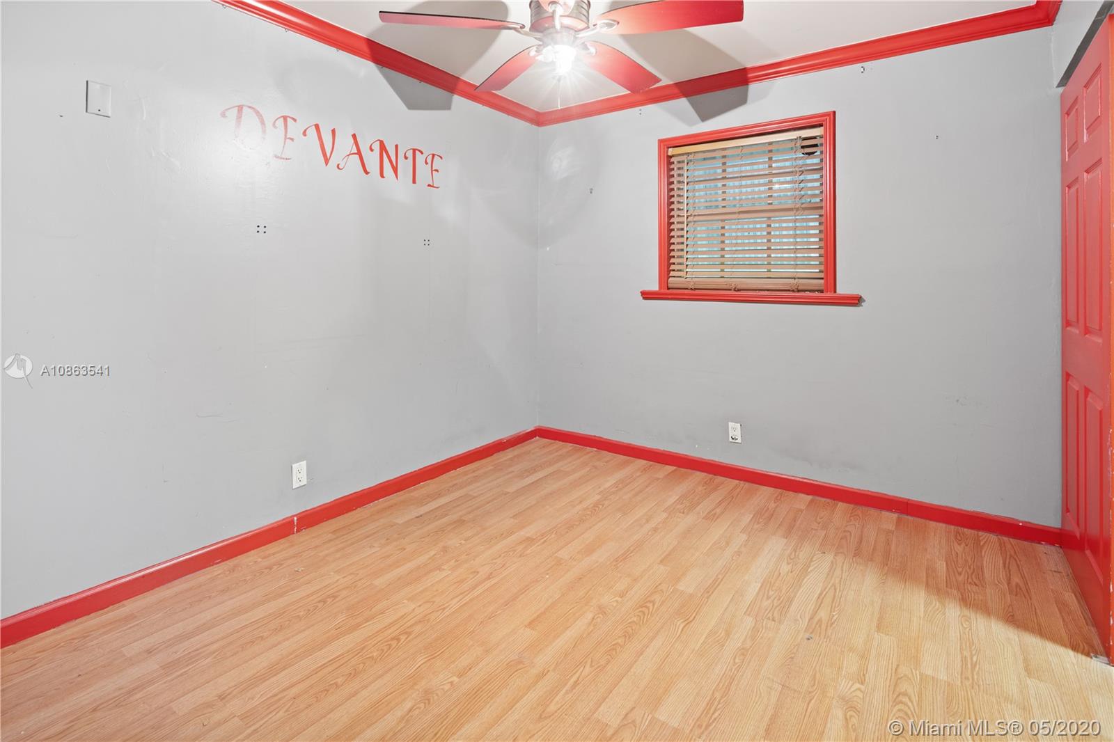 1079 West 26th Street Riviera Beach, FL 33404 - Photo 17 of 28 Gallery Image 17
