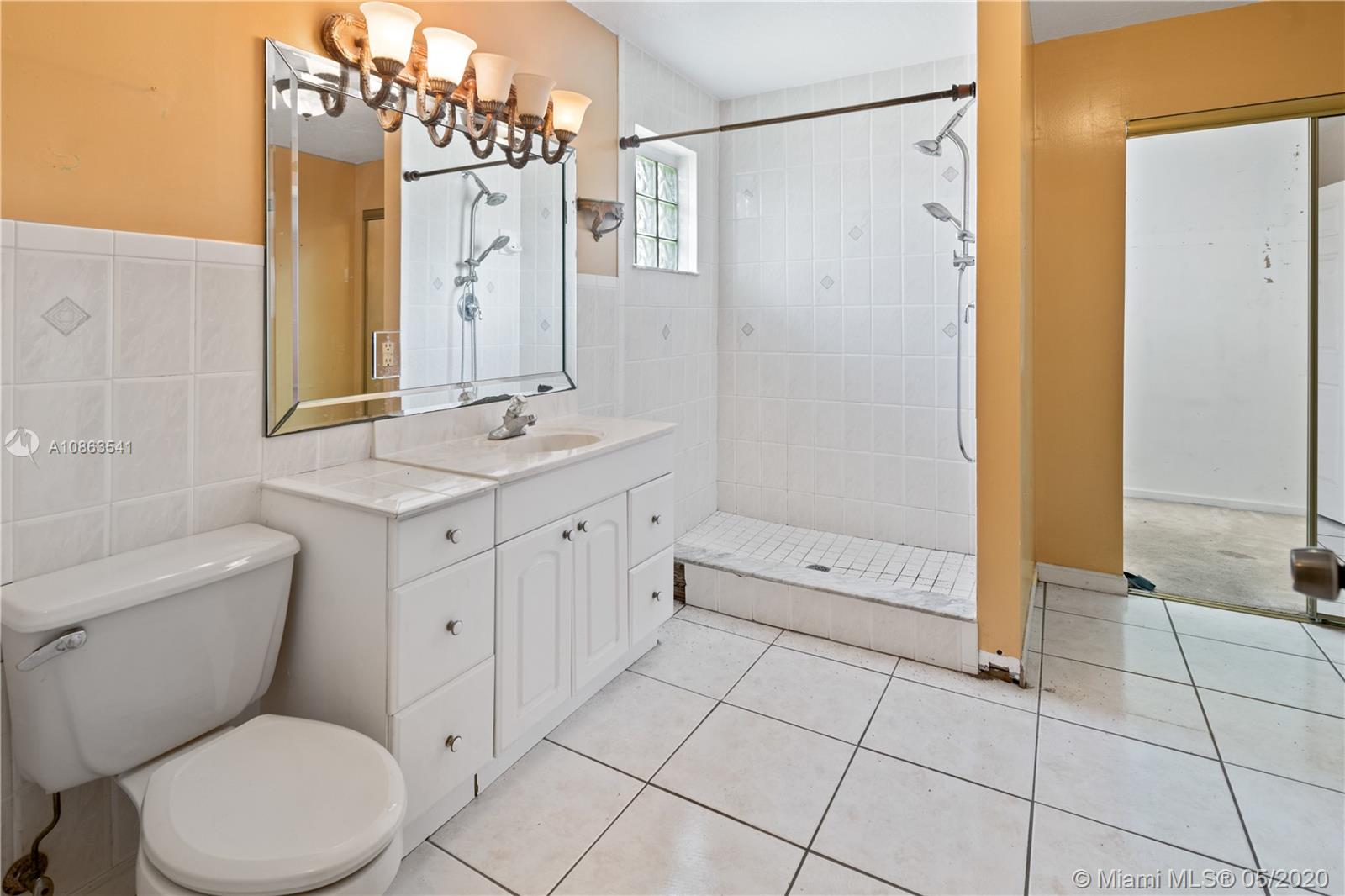 1079 West 26th Street Riviera Beach, FL 33404 - Photo 10 of 28 Gallery Image 10