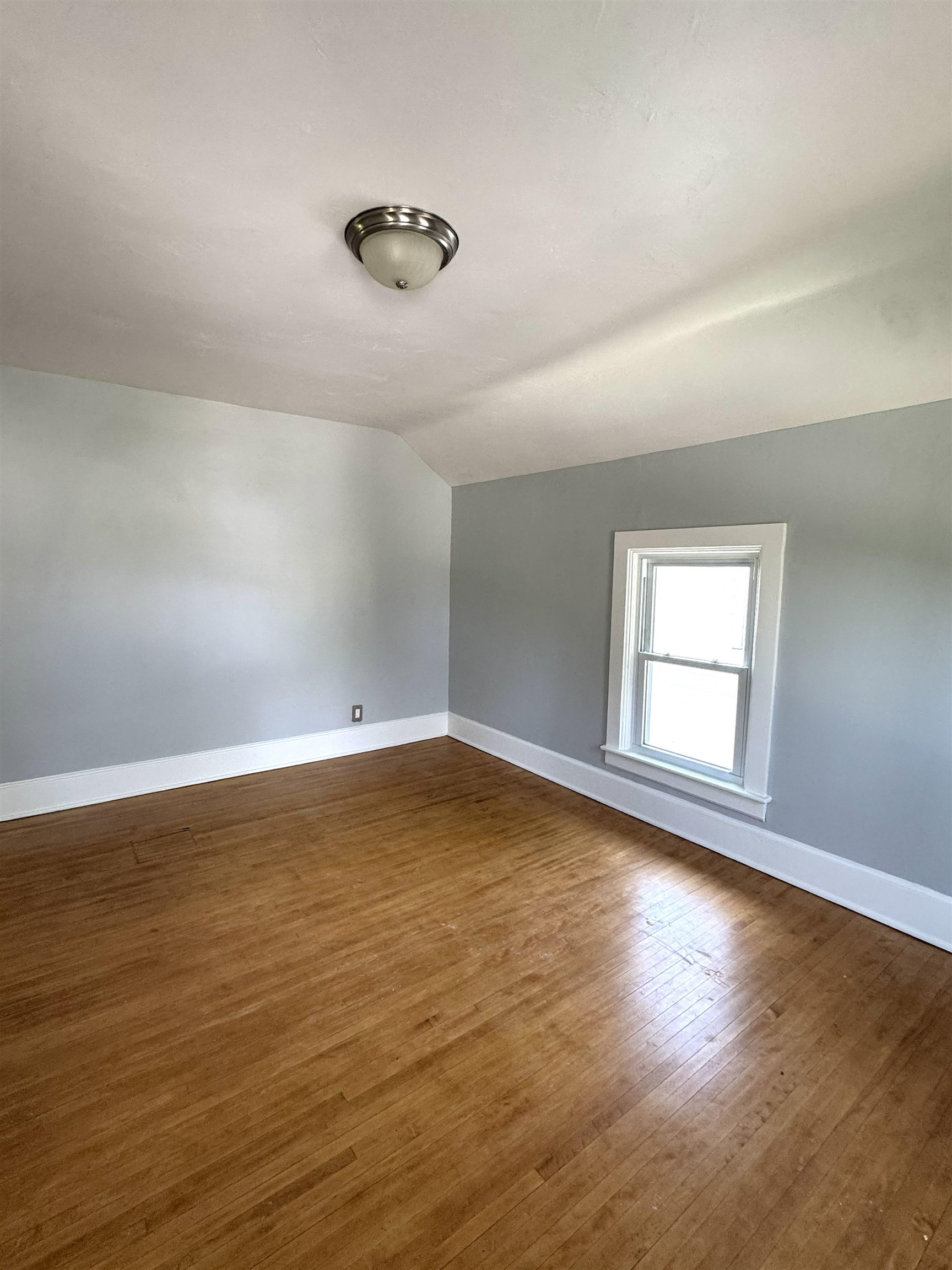 1341 West 2nd Street Appleton, WI 54914 - Photo 28 of 32