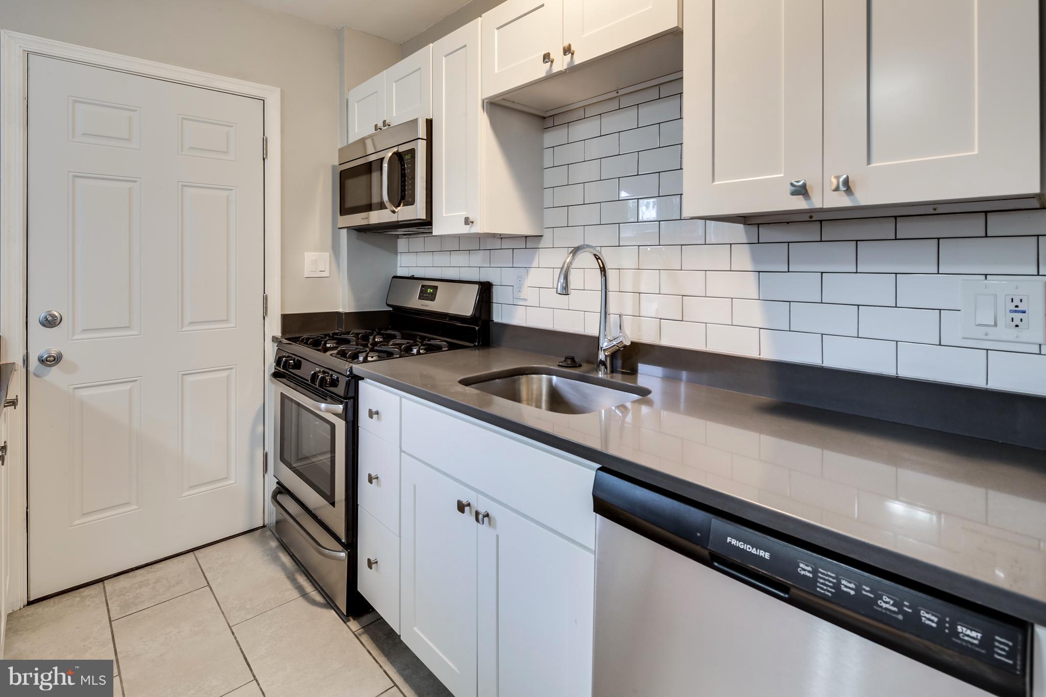 8333 Kendale Road Baltimore, MD 21234 - Photo 10 of 26 Kitchen