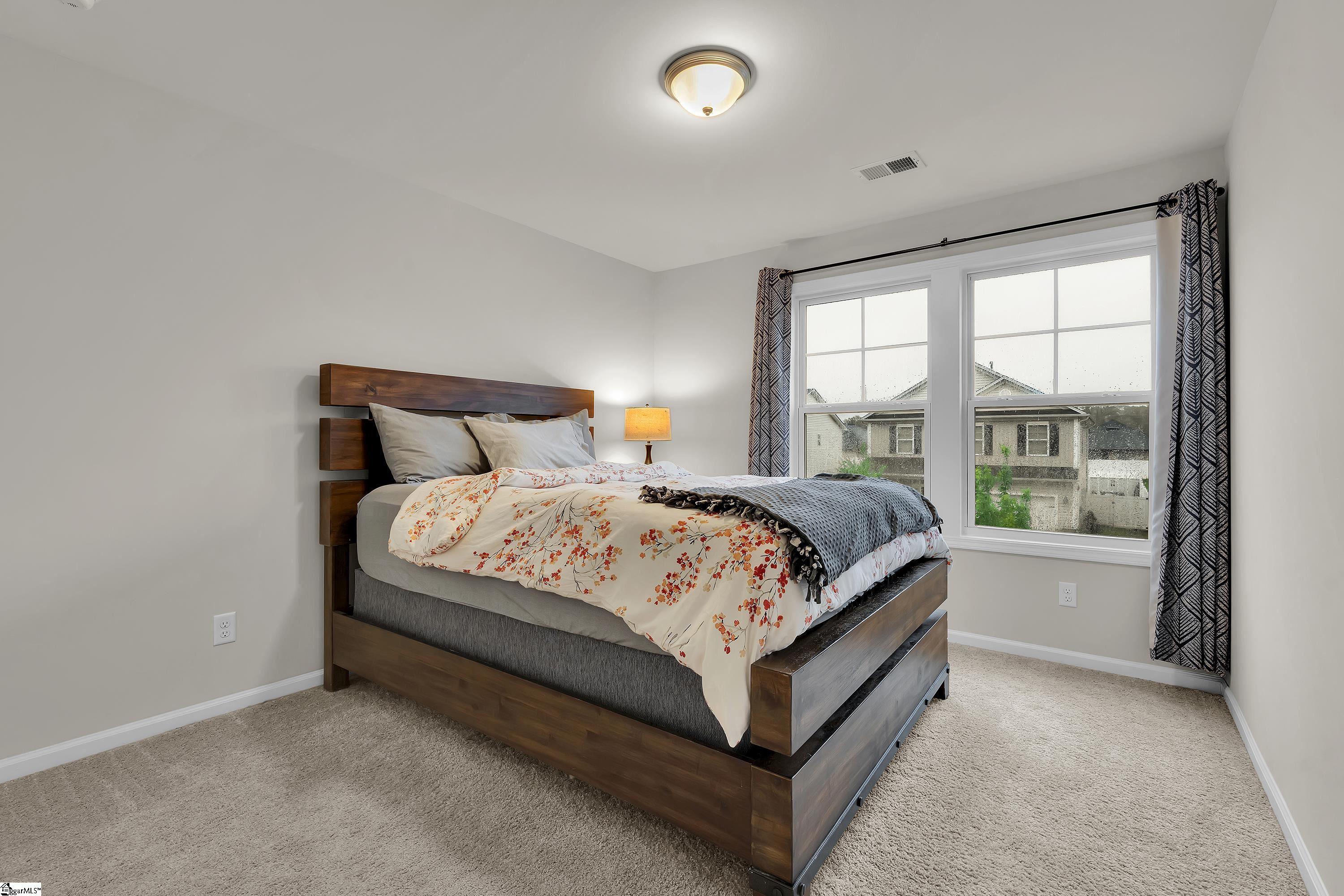 121 Strongridge Trail Simpsonville, SC 29681 - Photo 21 of 36 Gallery Image 21
