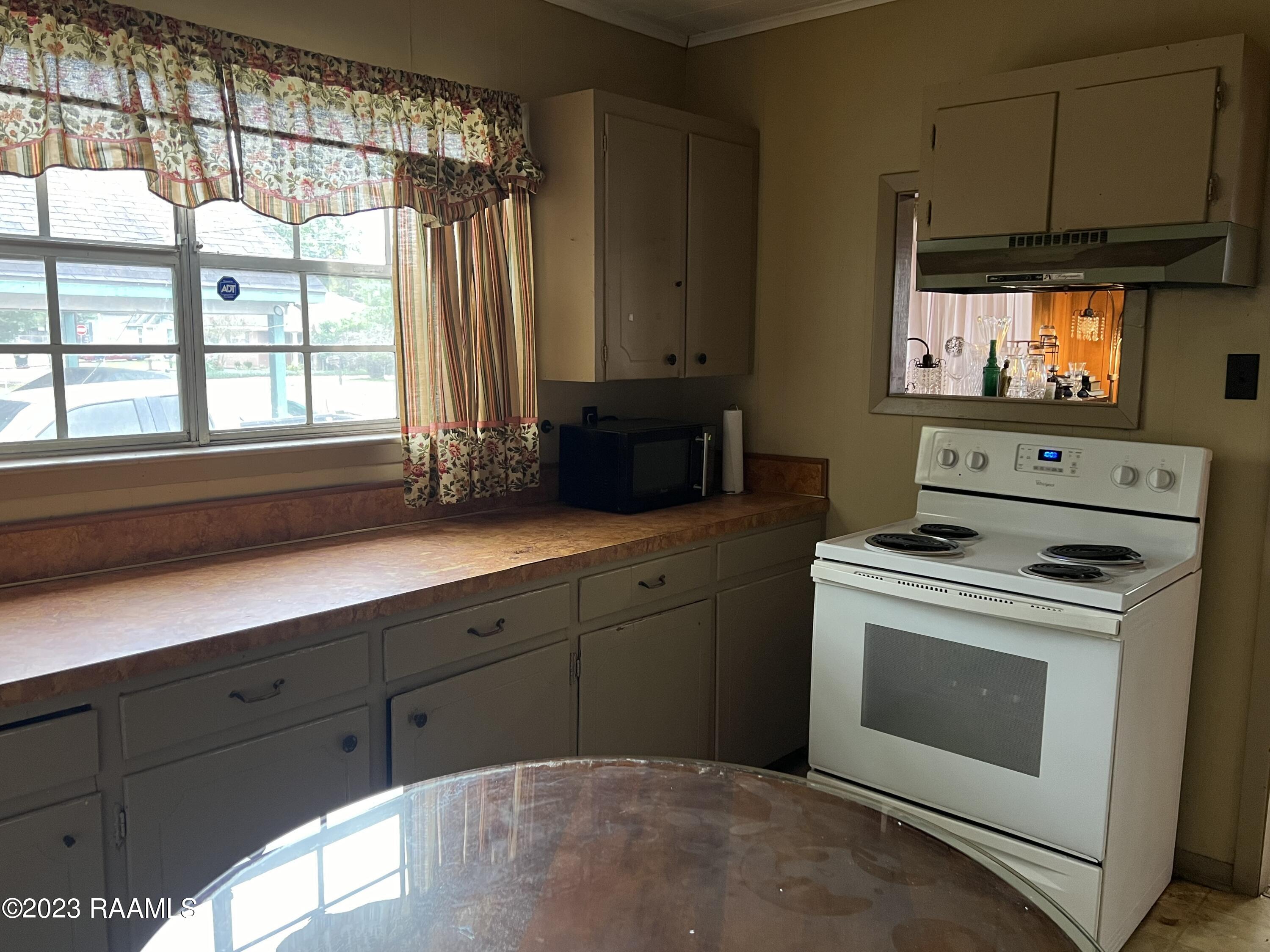 300 Gauthier Road Lafayette, LA 70501 - Photo 5 of 14 IMG_5719