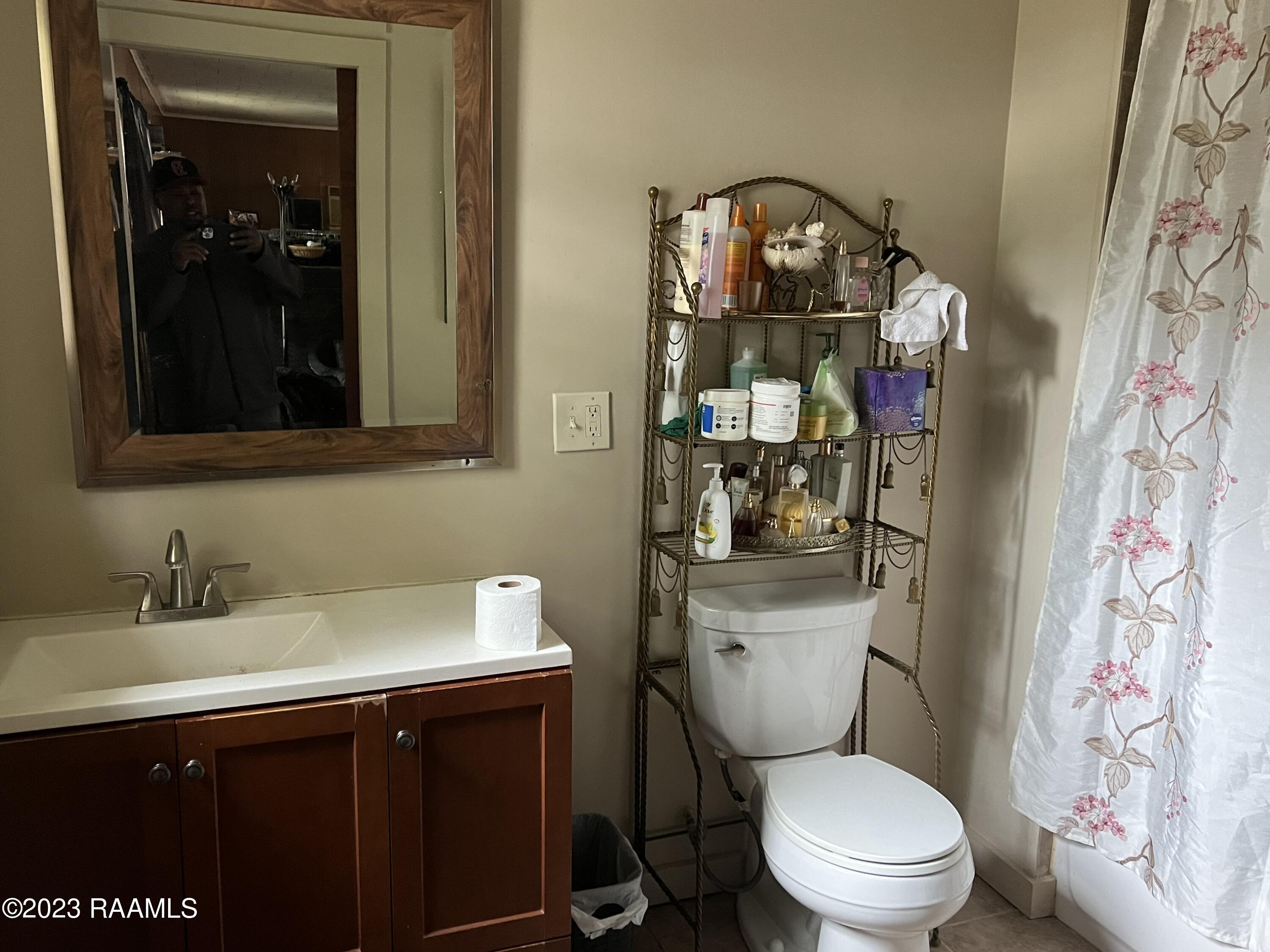 300 Gauthier Road Lafayette, LA 70501 - Photo 9 of 14 IMG_5723