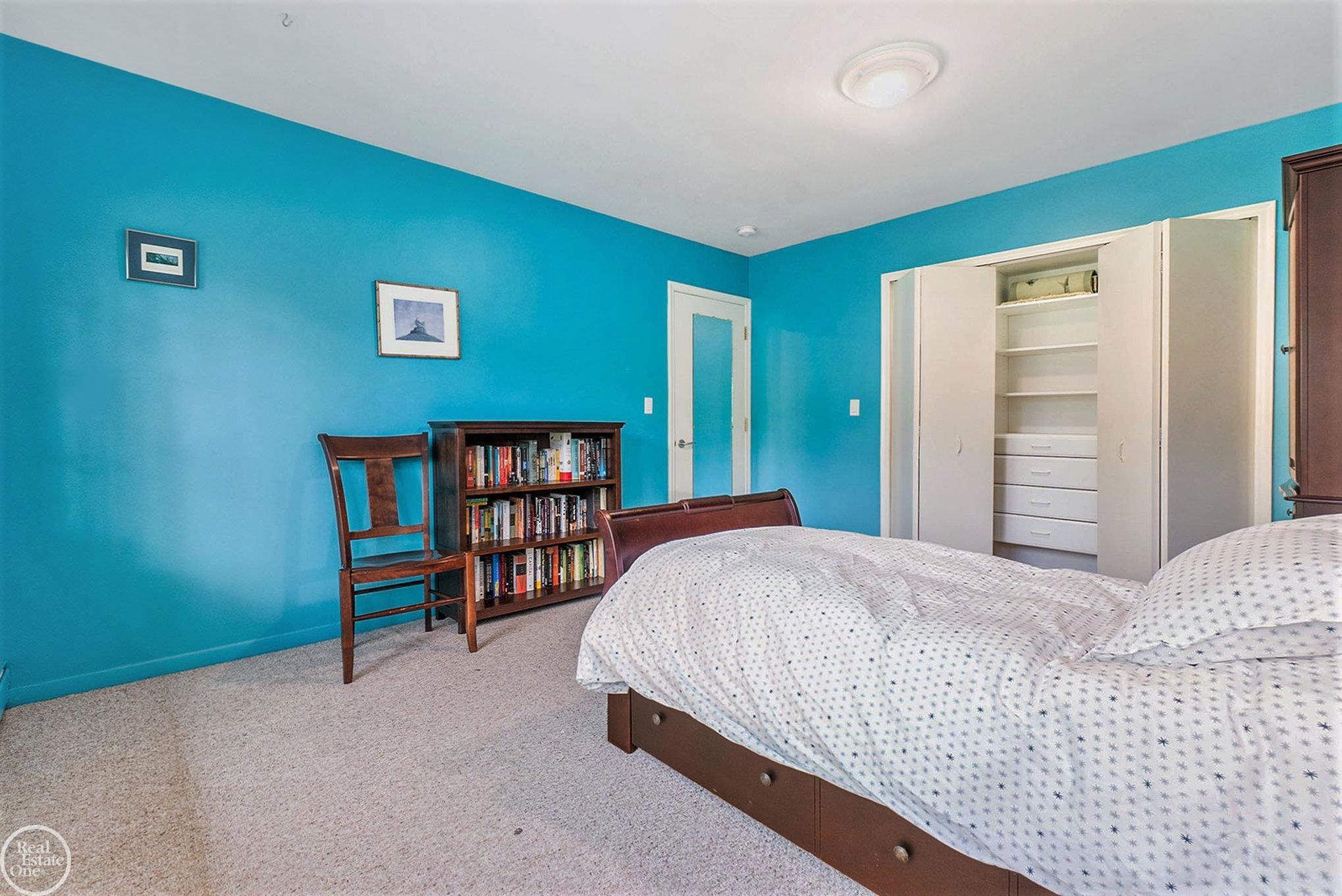 3781 Lincoln Road Bloomfield Hills, MI 48301 - Photo 19 of 37
