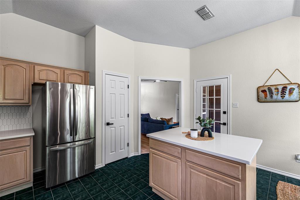 1526 Shadow Run Weatherford, TX 76086 - Photo 15 of 40