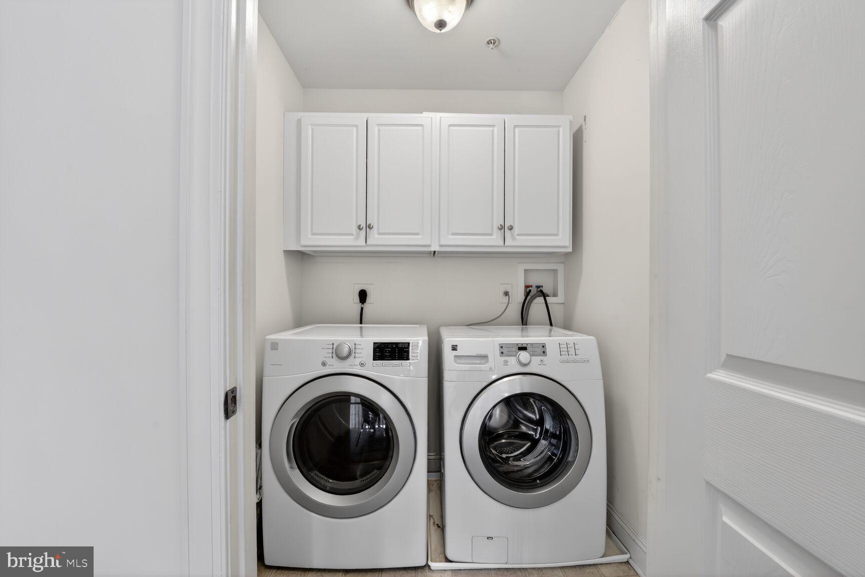15900 Tanyard Road Upper Marlboro, MD 20772 - Photo 28 of 34 a utility room with dryer and washer