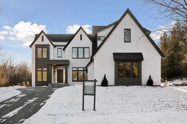 $2,149,900 | 2700 White Oak Circle, Orono, MN 55356