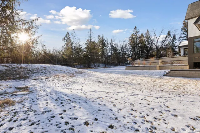 $2,149,900 | 2700 White Oak Circle, Orono, MN 55356