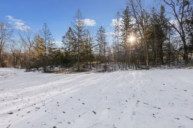 $2,149,900 | 2700 White Oak Circle, Orono, MN 55356