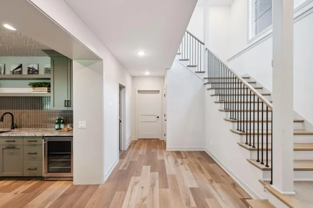 $2,199,900 | 2700 White Oak Circle, Orono, MN 55356