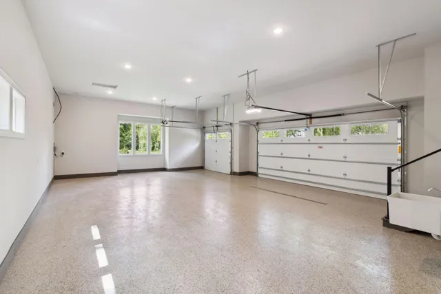 $2,199,900 | 2700 White Oak Circle, Orono, MN 55356