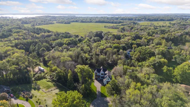 $2,199,900 | 2700 White Oak Circle, Orono, MN 55356