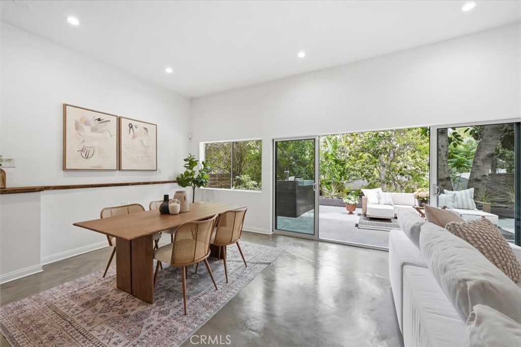 2448 Riverside Place Los Angeles, CA 90039 - Photo 39 of 58