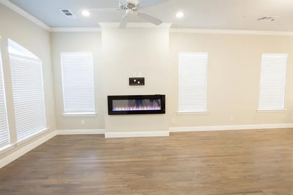 $2,975 | 8586 Church Street, Frisco, TX 75034