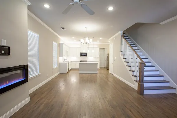 $2,975 | 8586 Church Street, Frisco, TX 75034