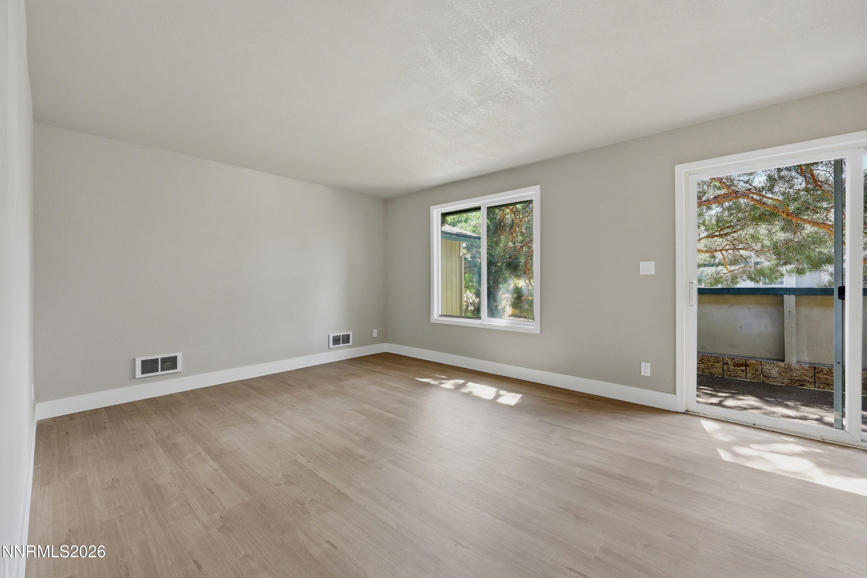 3924 Clear Acre Lane, Unit 102 Reno, NV 89512 - Photo 12 of 31 3924_clear_acre_ln_unit_102_011