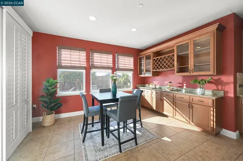 $2,650,000 | 2550 Molinaro Way, Dublin, CA 94568