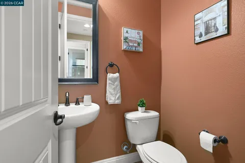 $2,650,000 | 2550 Molinaro Way, Dublin, CA 94568