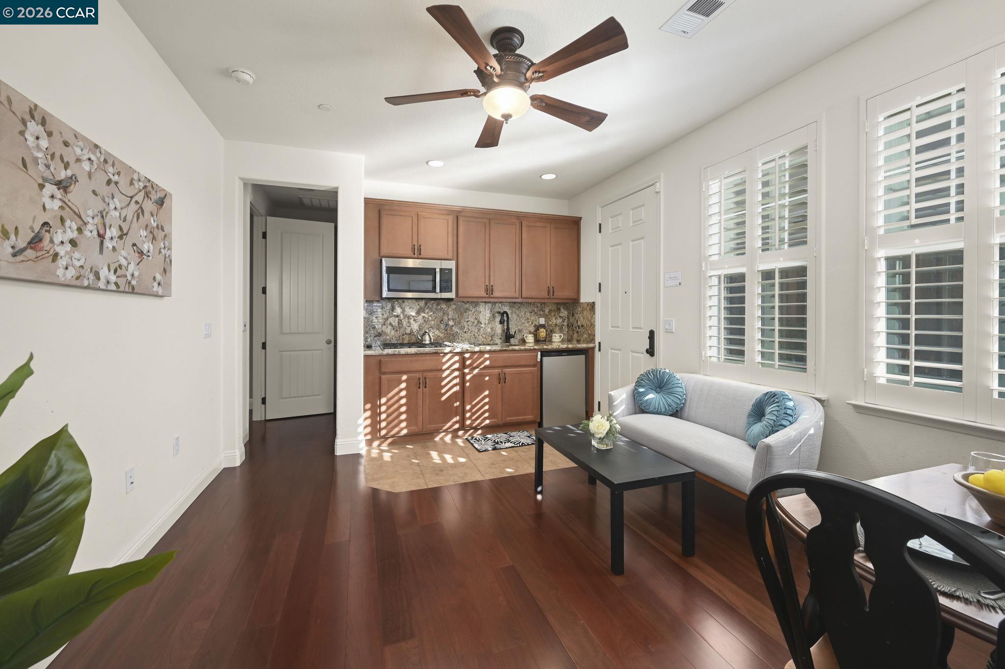 2550 Molinaro Way Dublin, CA 94568 - Photo 19 of 49