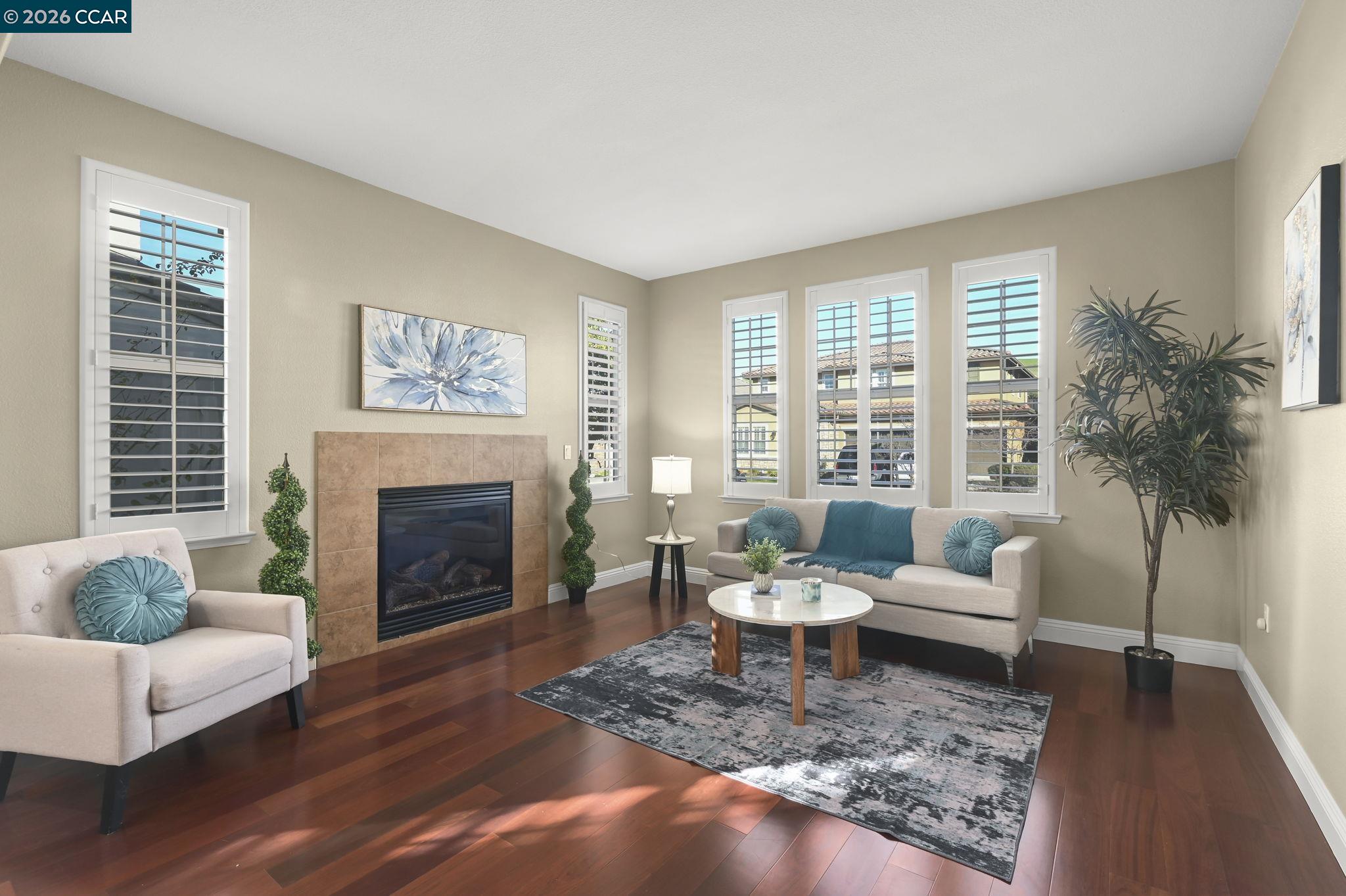 2550 Molinaro Way Dublin, CA 94568 - Photo 4 of 49