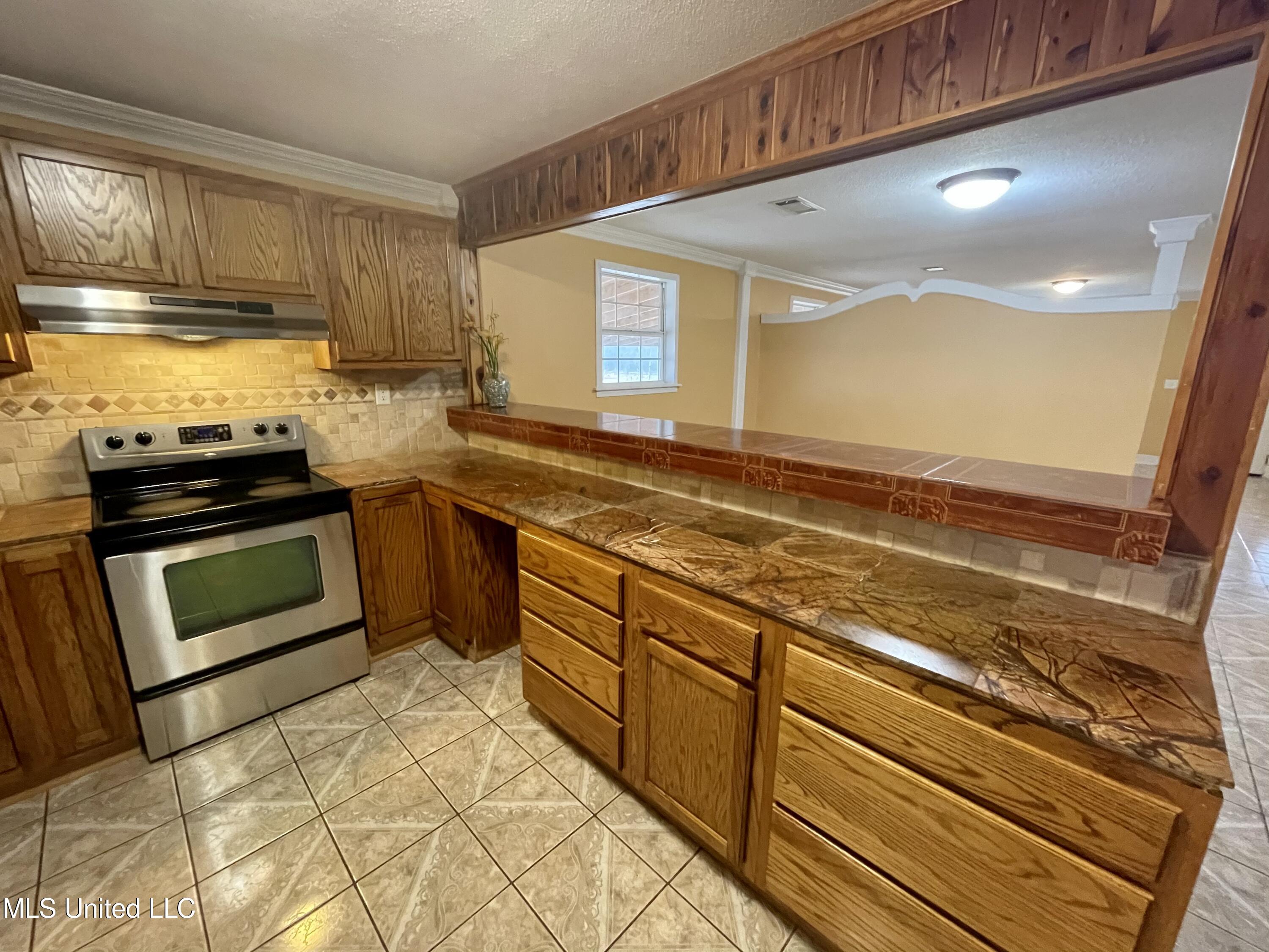 719 Glaze Road Forest, MS 39074 - Photo 5 of 18 E657D100-B570-4F0D-A56C-9D131CD01F4F