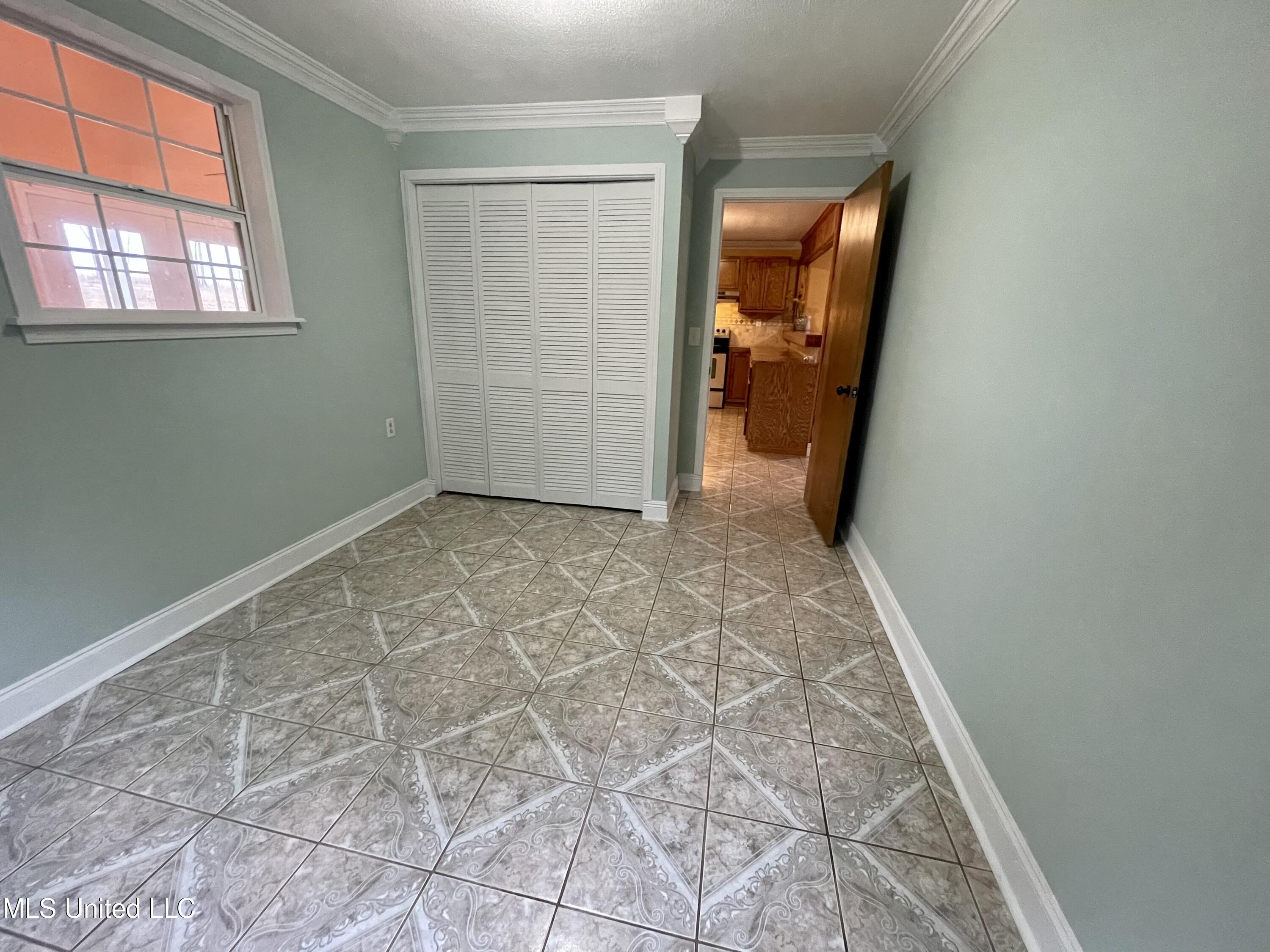 719 Glaze Road Forest, MS 39074 - Photo 7 of 18 BFB6E89C-4B2E-496A-9DCE-DACB558BD143