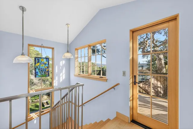$1,995,000 | 421 Eardley Avenue, Pacific Grove, CA 93950