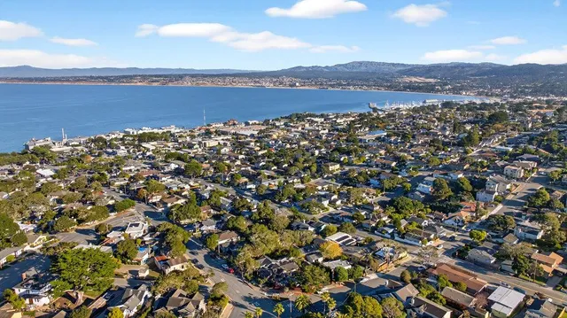 $1,995,000 | 421 Eardley Avenue, Pacific Grove, CA 93950