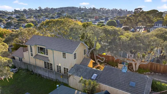 $1,995,000 | 421 Eardley Avenue, Pacific Grove, CA 93950