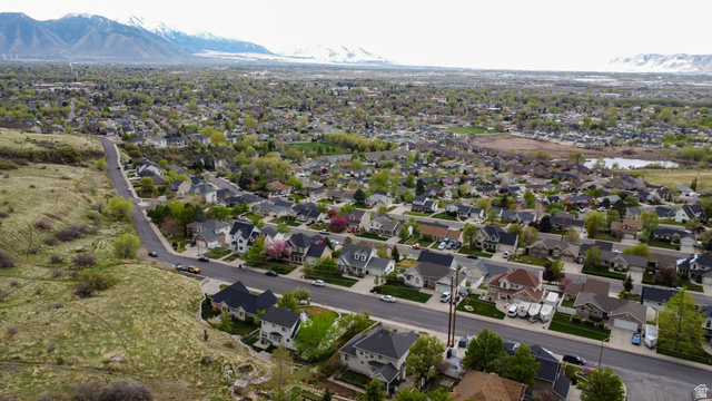 965 North 800 East Springville, UT 84663 - Photo 38 of 46 Aerial perspective of suburban area featuring mountains