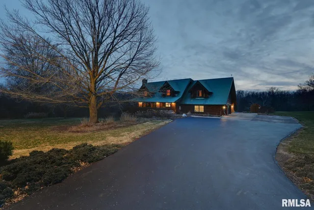 $699,900 | 31982 Sheldons Grove Road, Browning, IL 62624