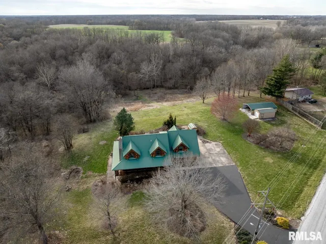 $699,900 | 31982 Sheldons Grove Road, Browning, IL 62624