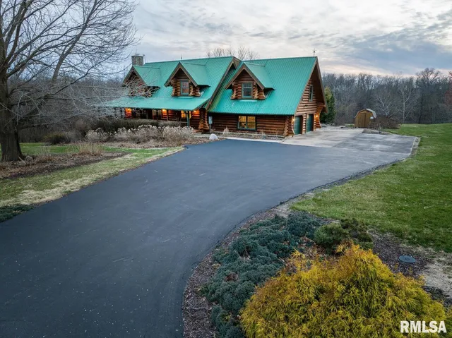 $699,900 | 31982 Sheldons Grove Road, Browning, IL 62624